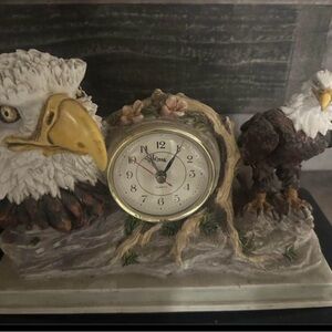 Vintage eagle quartz clock